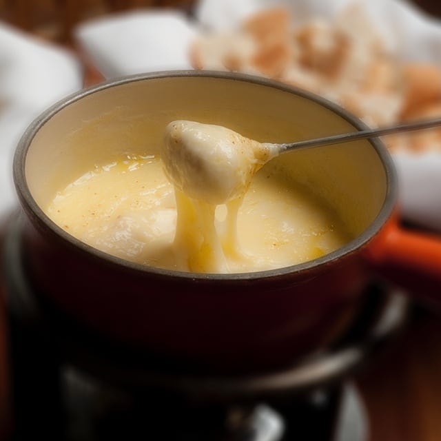 comida con mucho queso