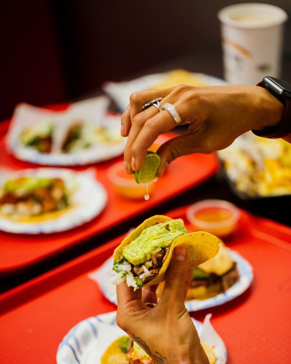 4 lugares para comer ricos tacos de asada en Tijuana 