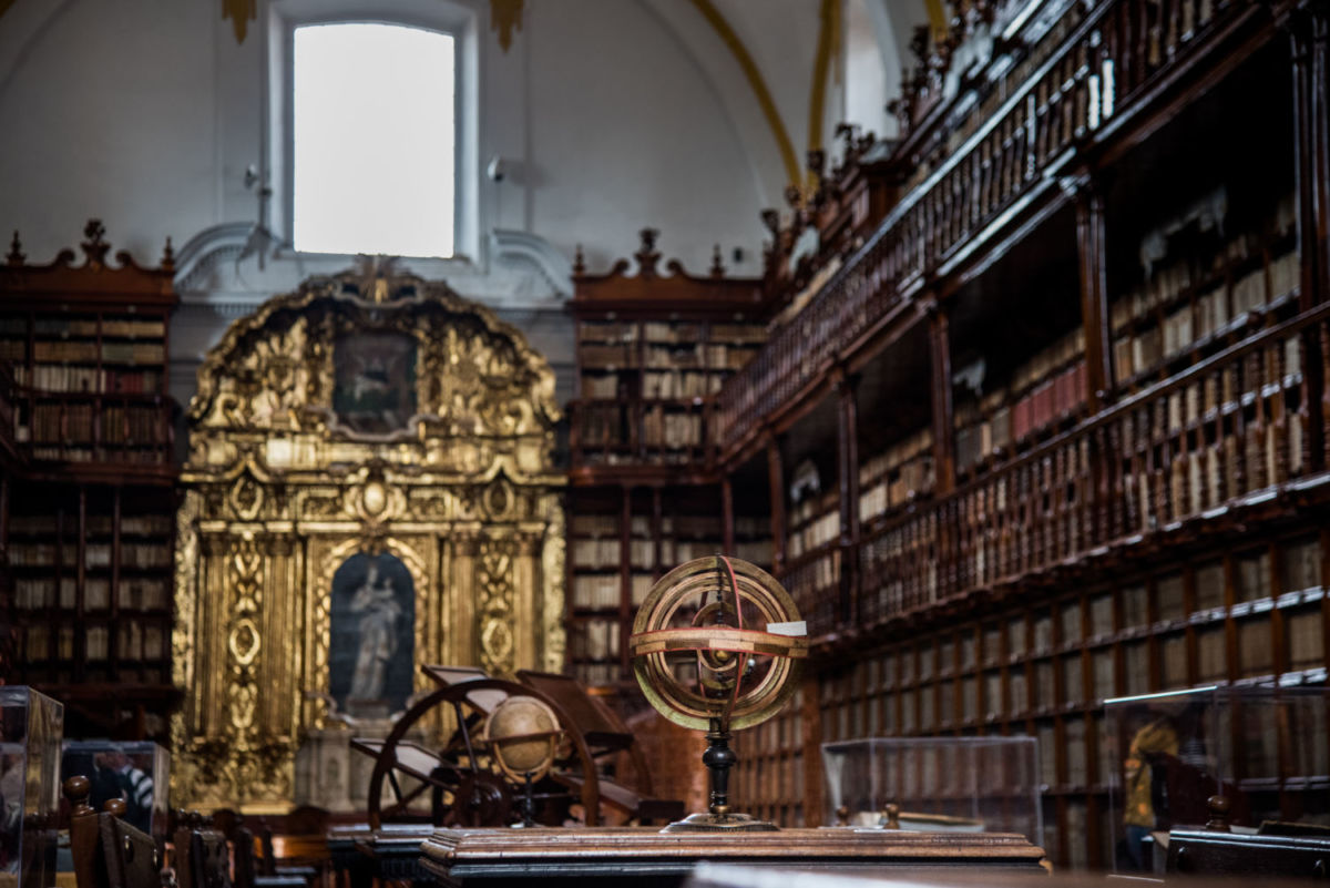 biblioteca palafoxiana puebla