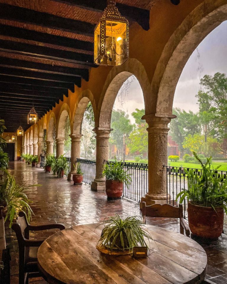 Esta hacienda tiene más de 400 años y ahora es un hotel de lujo con ...
