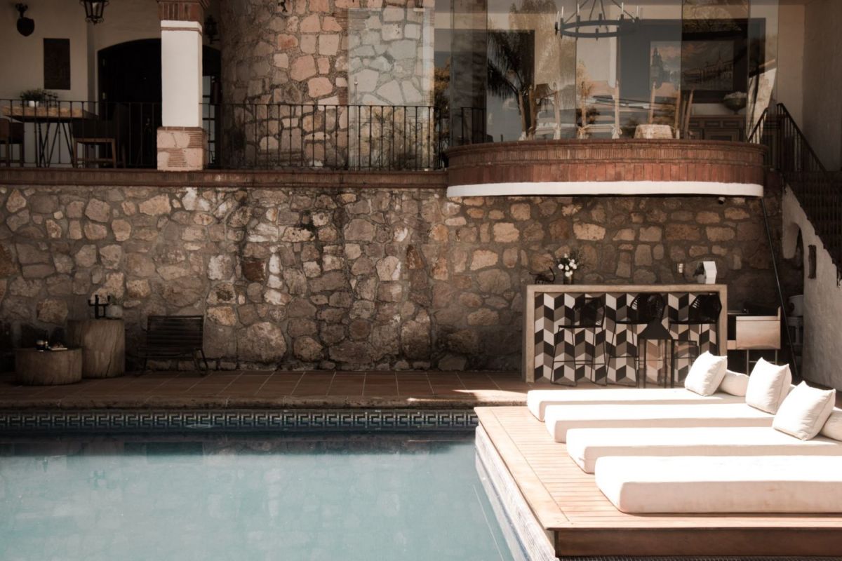 Este hotel de cantera rosa y piedra es el lugar más bello para pasar Día de Muertos a 4 horas de la CDMX