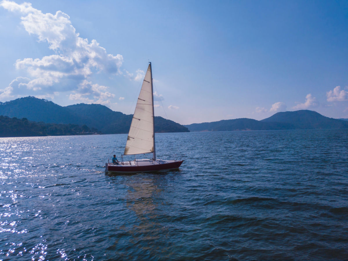 Paseo en velero Lago Avándaro