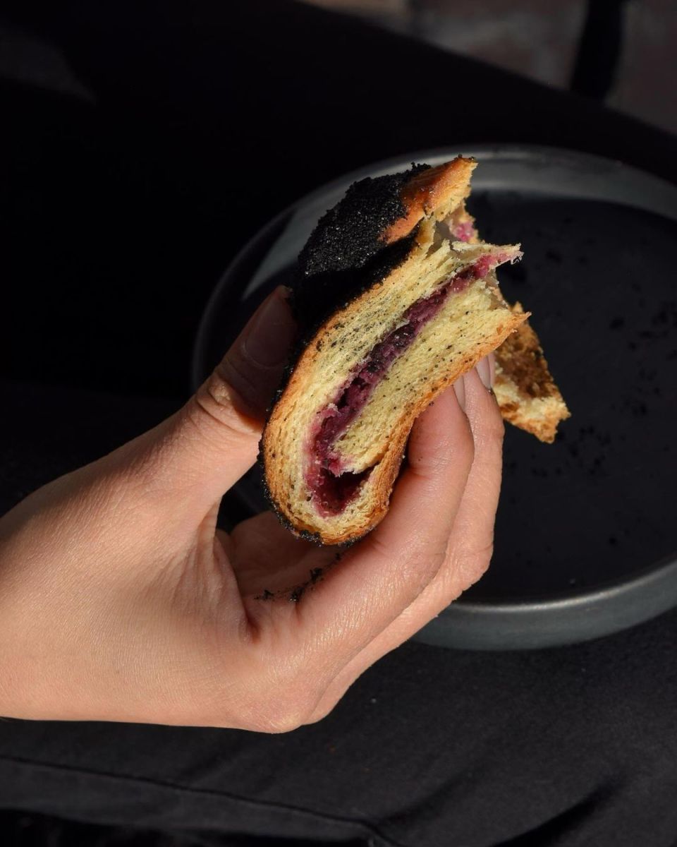 pan de muerto relleno 