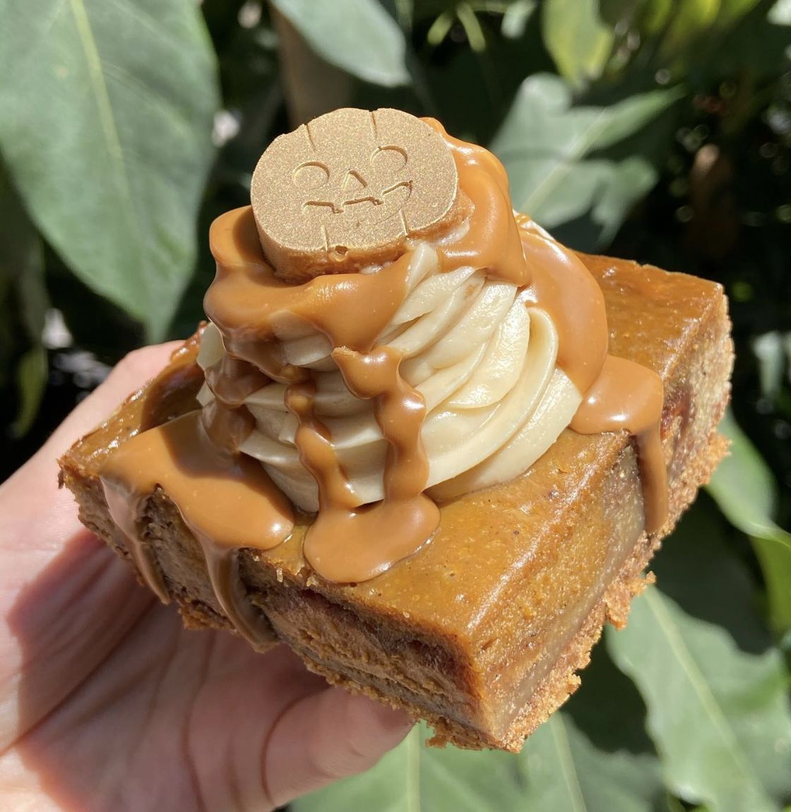 Pumpkin Spice Blondies de Cuarentena Baking