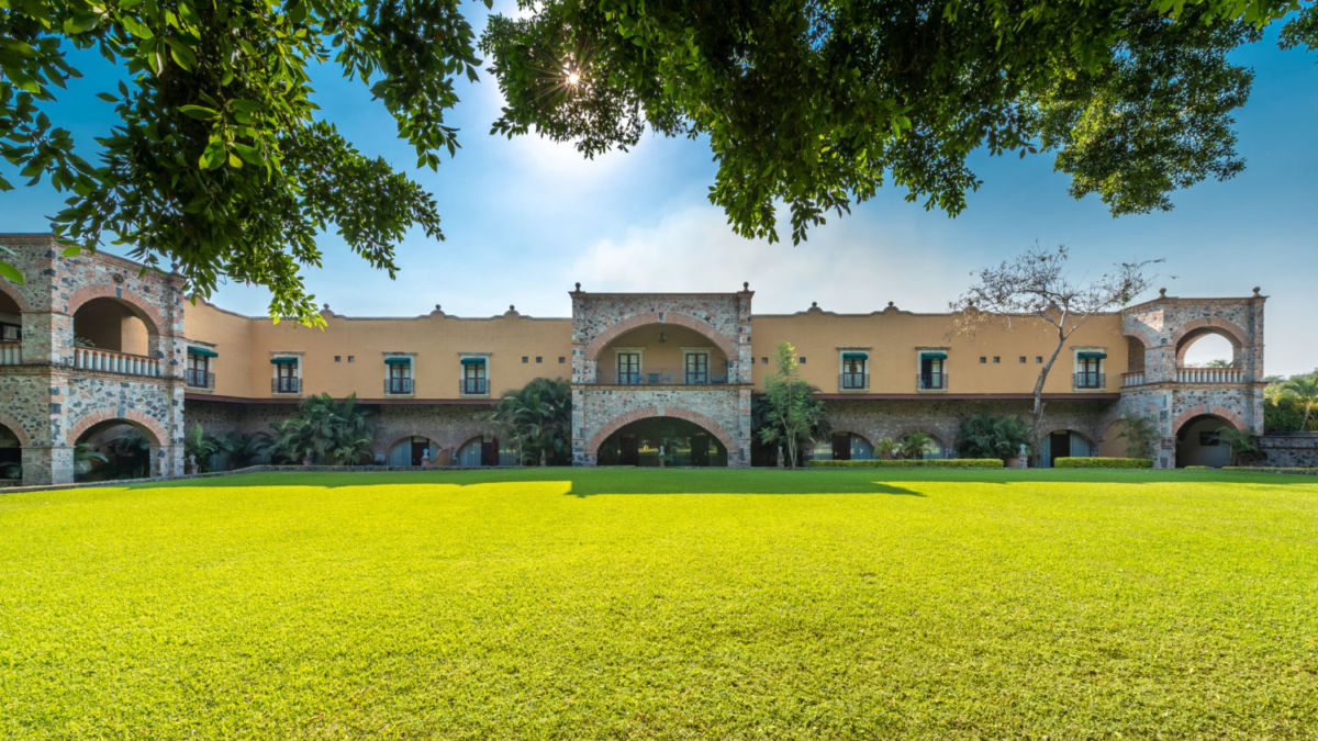 Hacienda de San Antonio El Puente Resort & Spa