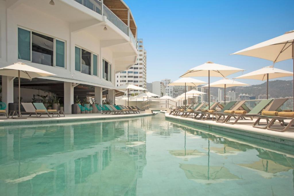 hoteles para pasar año nuevo en Acapulco