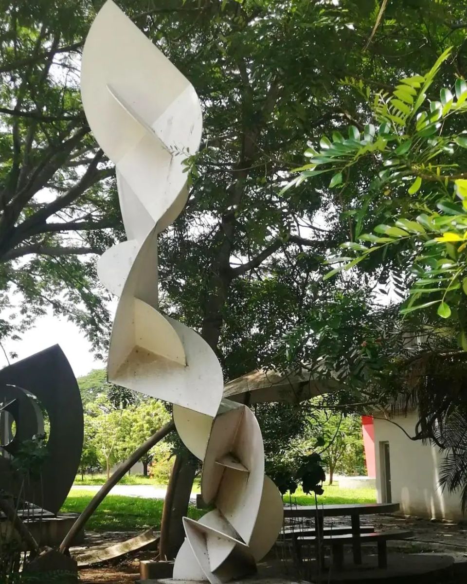 Jardín Escultórico Juan Soriano Colima 