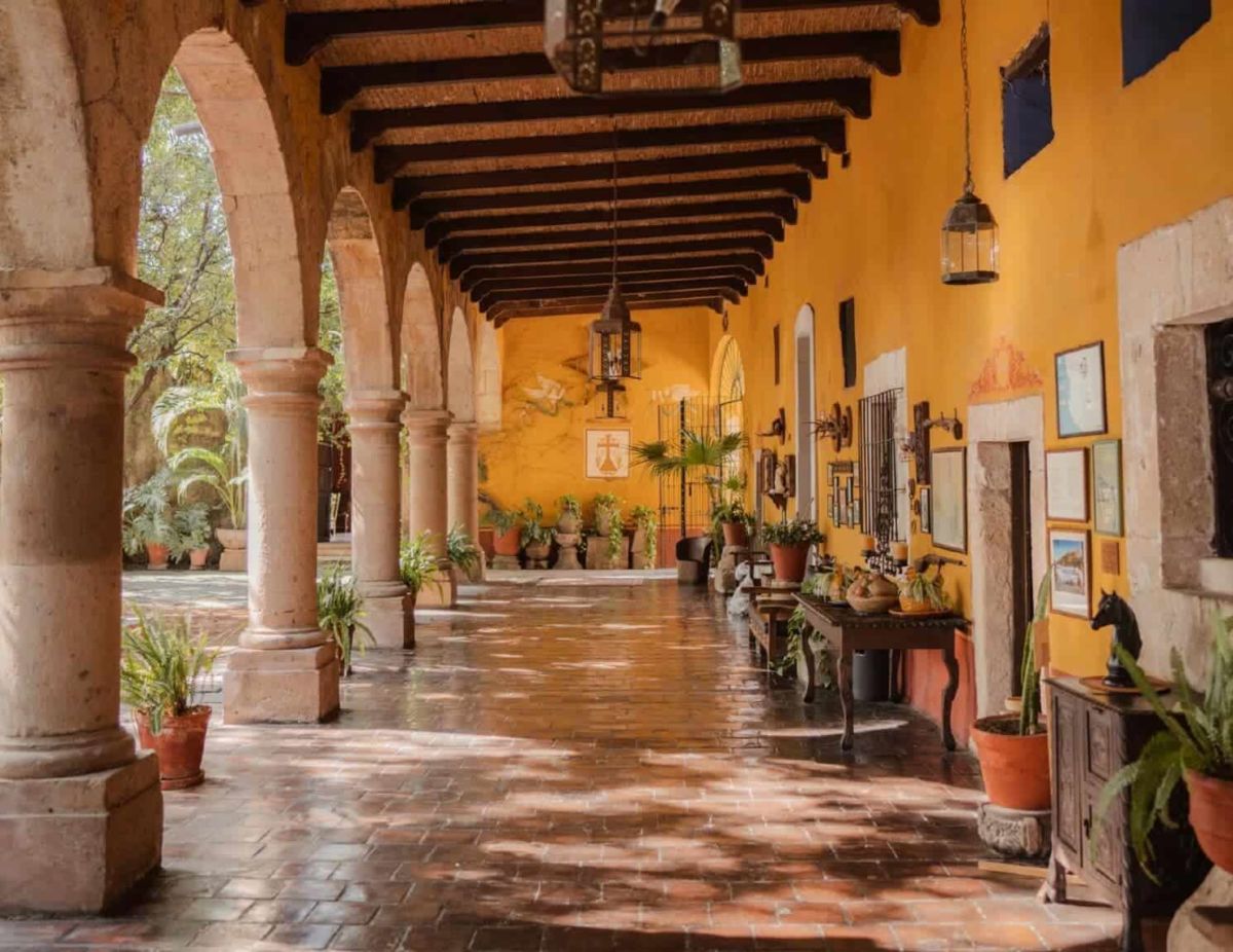 Esta hacienda tiene más de 400 años y ahora es un hotel de lujo con todo el encanto colonial