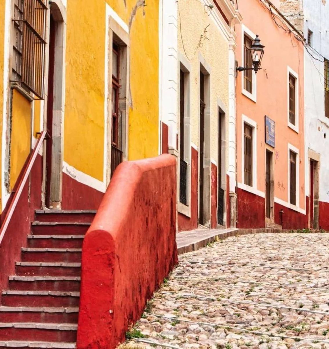 5 hoteles en los Centros Históricos más bellos de México, entre calles empedradas y edificios coloniales 