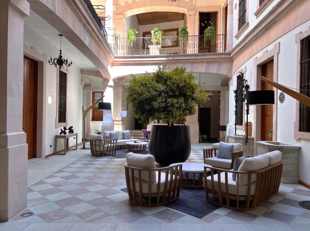 Hotel Nueve 25