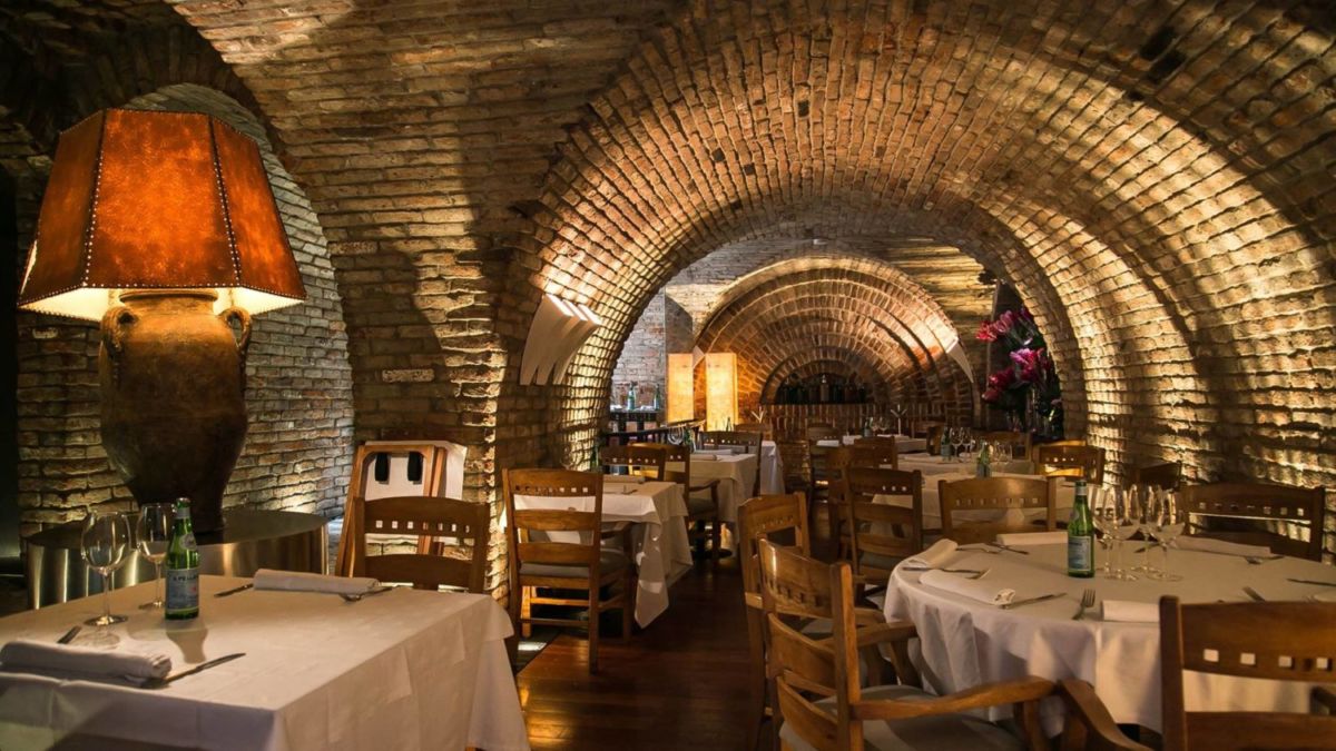  pizzería grill & bar 