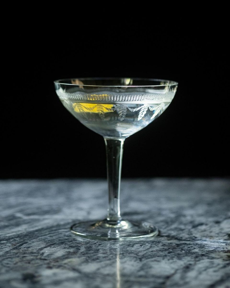  Dry Martini