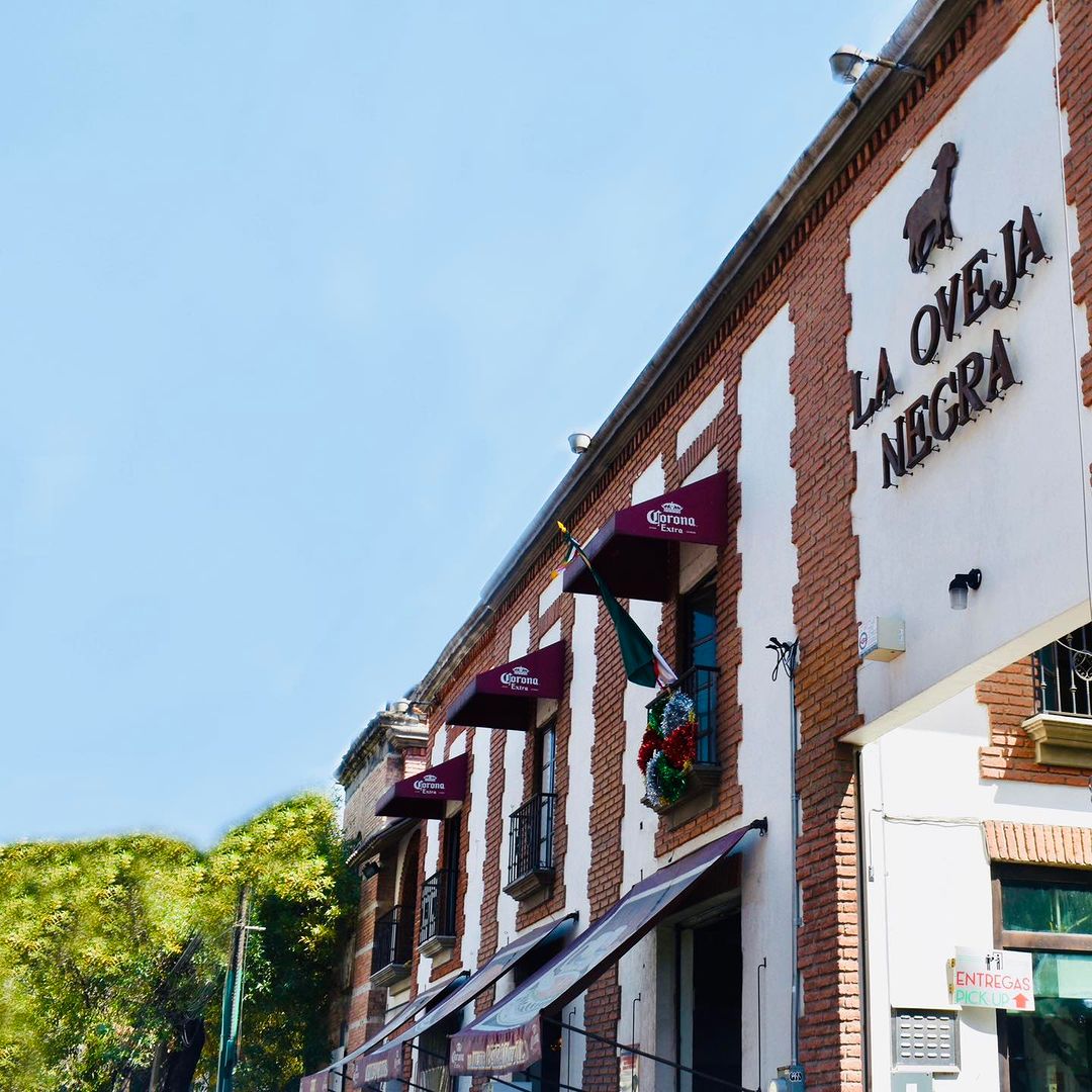 La Oveja Negra