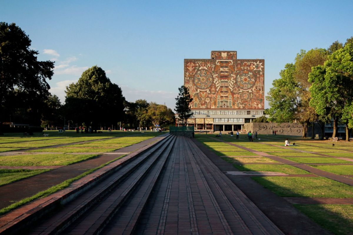 UNAM