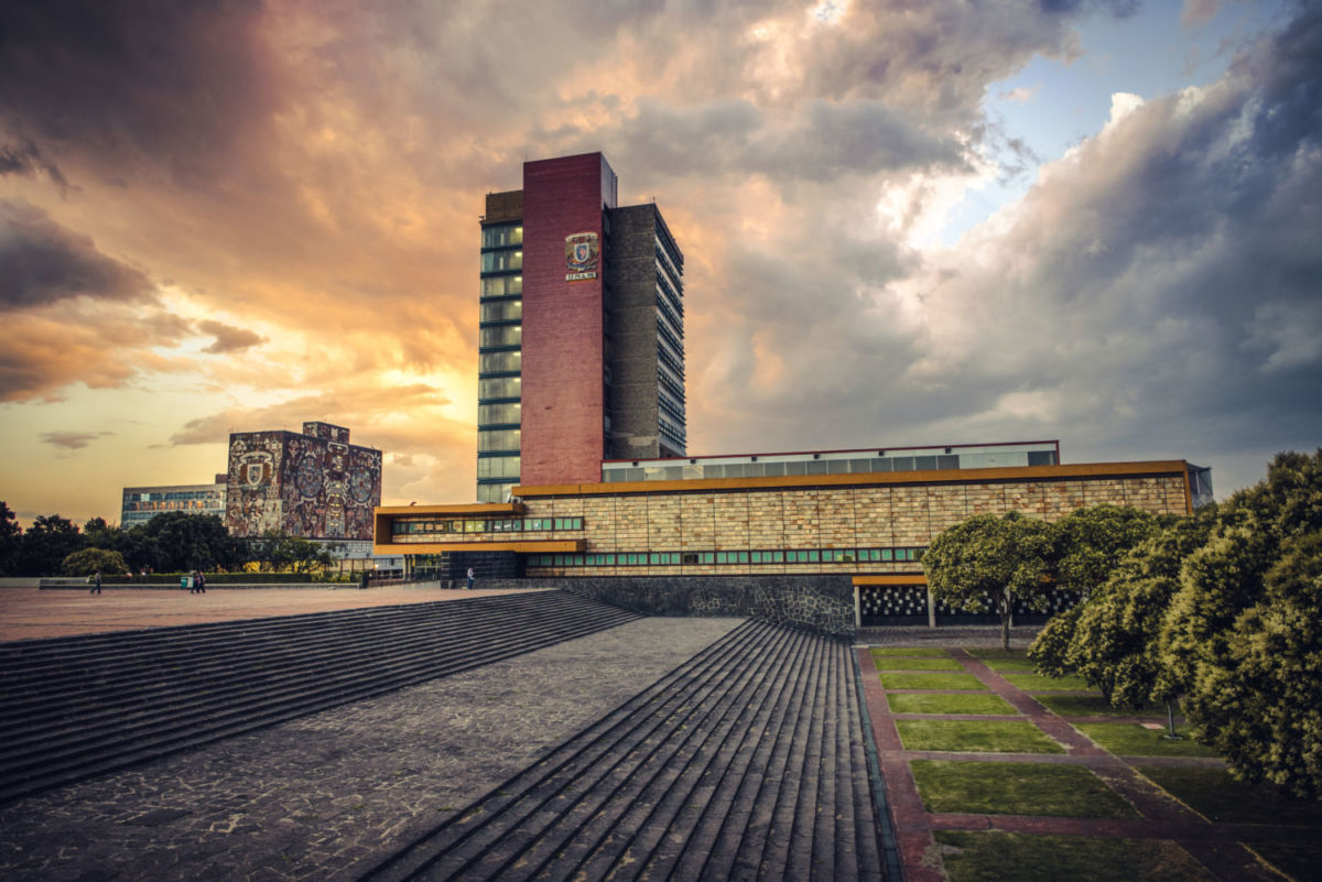 UNAM
