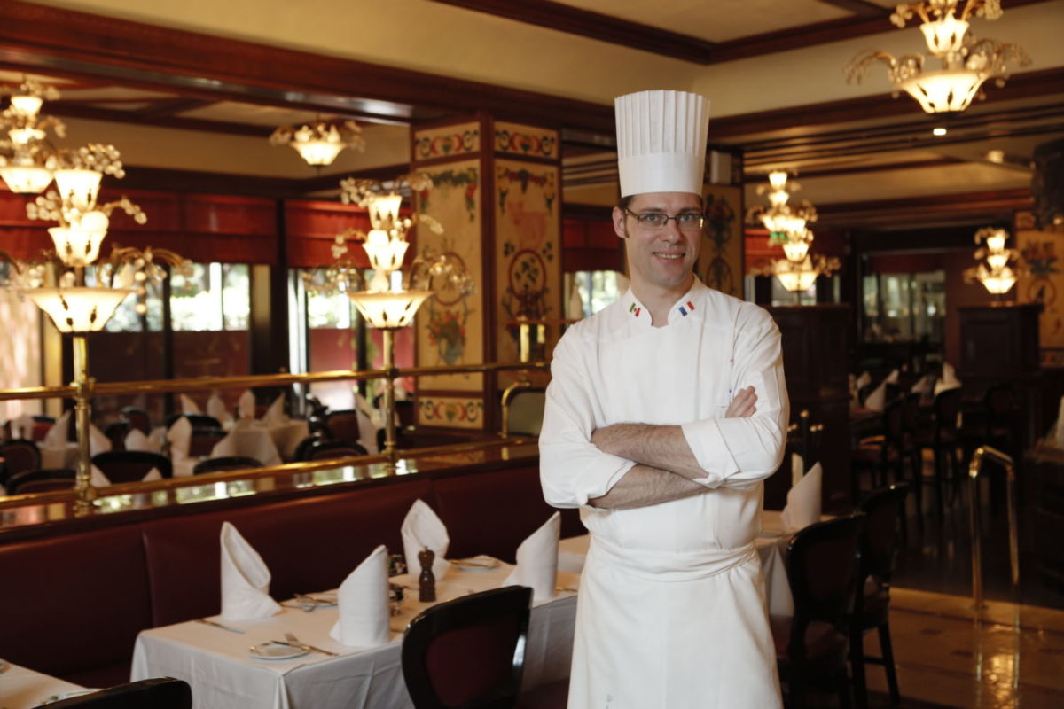 Chef Frédéric Lobjois, chef ejecutivo de au pied de cochon cdmx