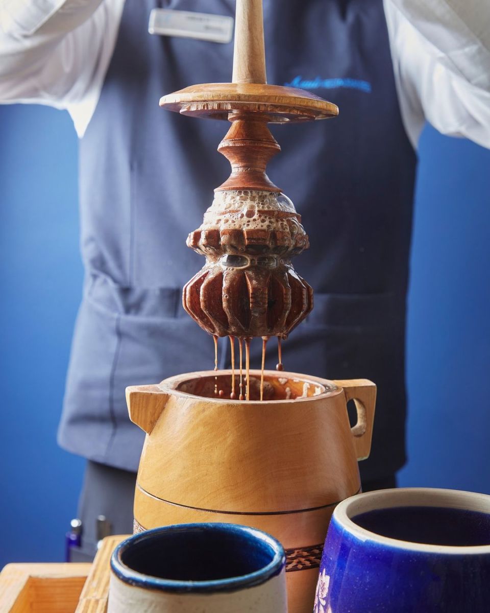 cafetería romántica en el centro histórico