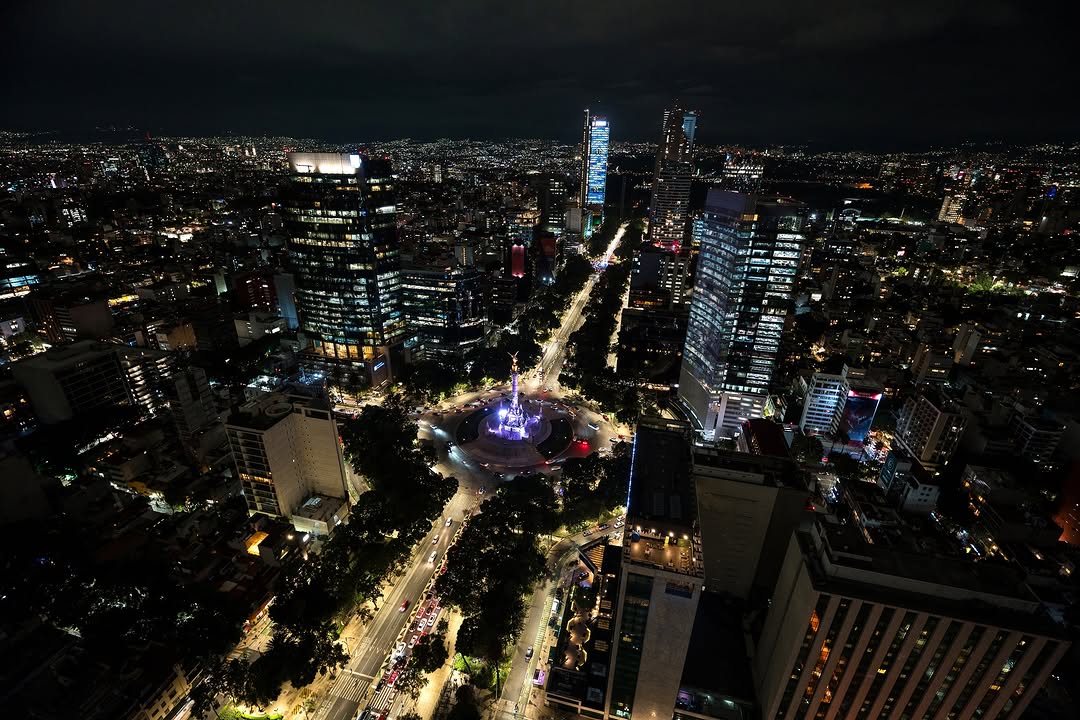 Reforma CDMX vista nocturna