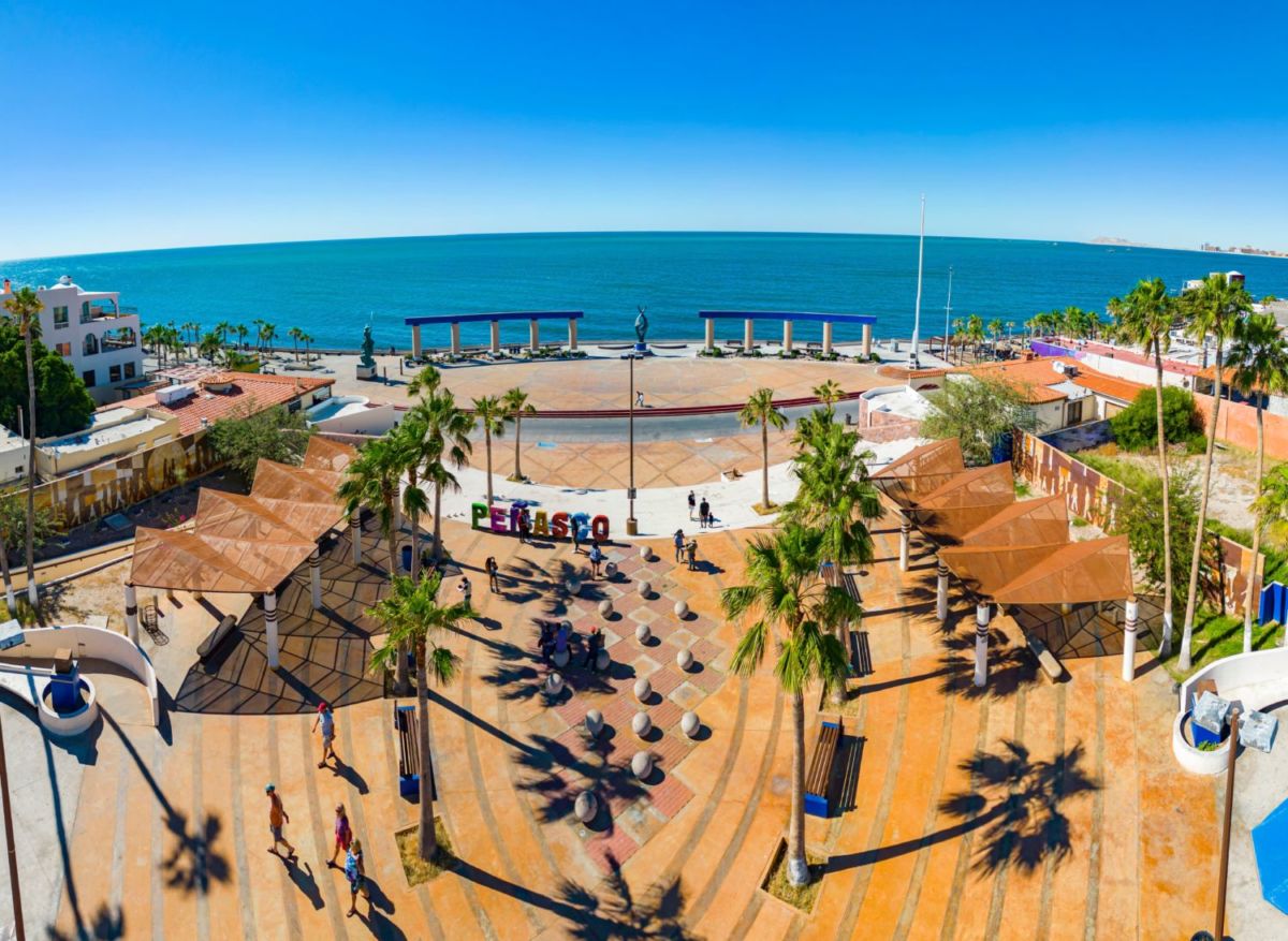 puerto peñasco es un pueblo costero en sonora