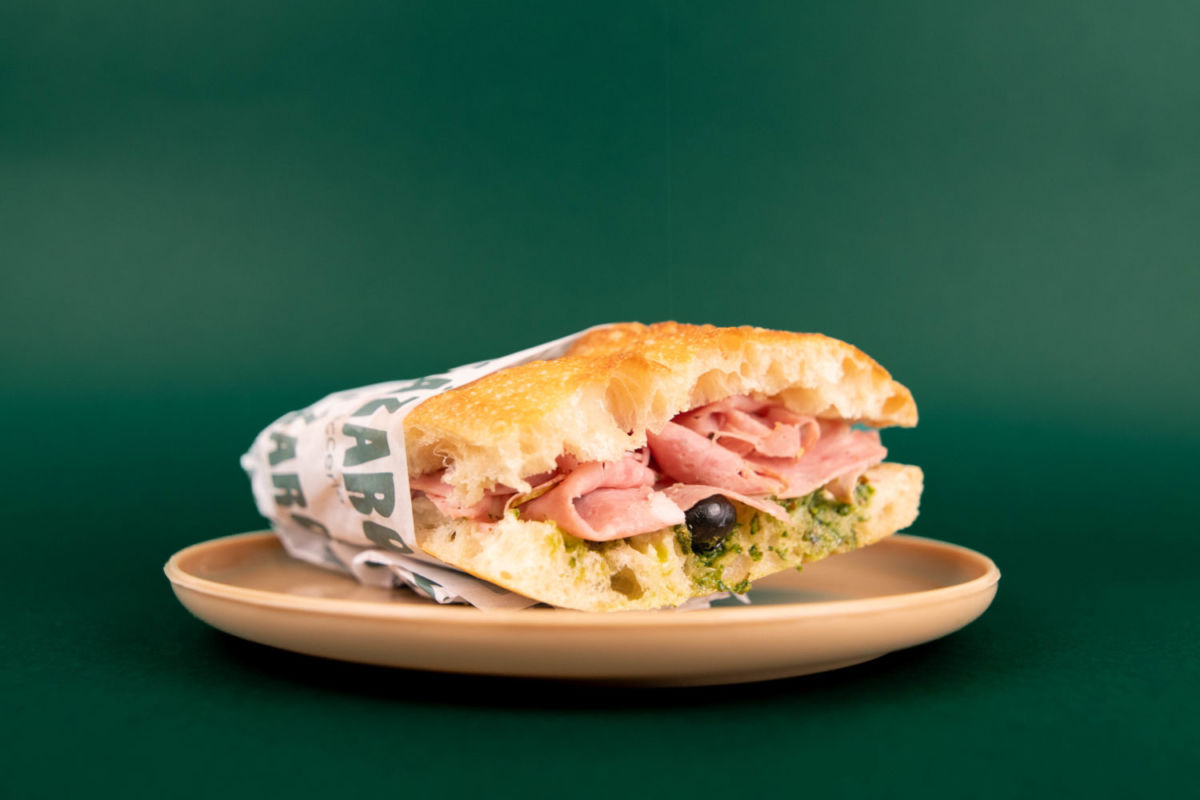 La Focaccia es un pan tradicional italiano 