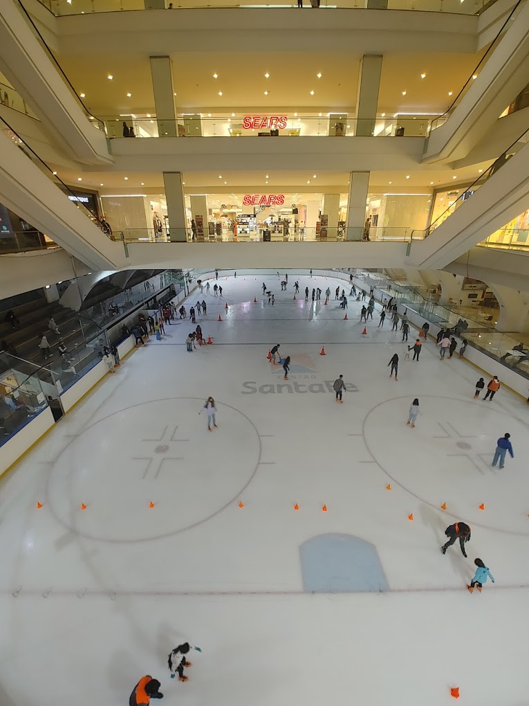 Pistas de hielo en CDMX 