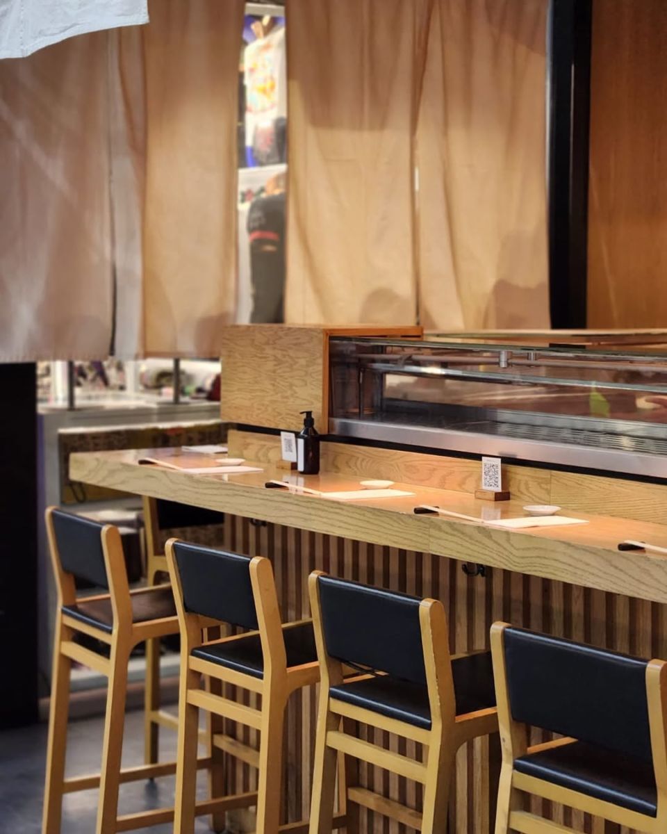 barra de sushi en la t2 del aicm