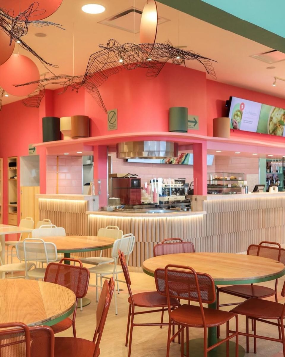 el restaurante vuela carmela en el aicm podrás sentarte a comer