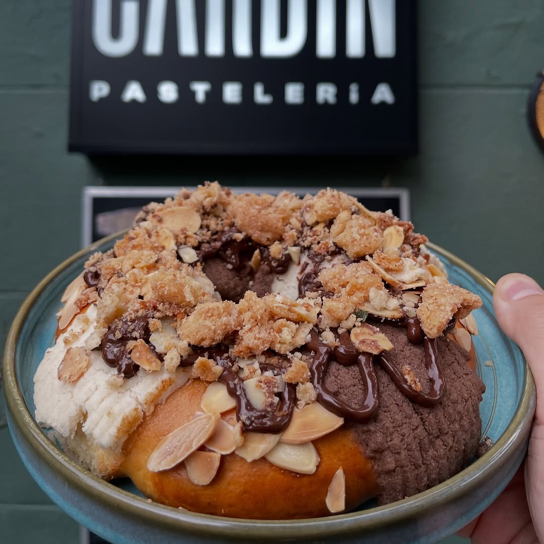 parte de las ganancias de la rosca de reyes de Cardín irá al Museo del Ajolote
