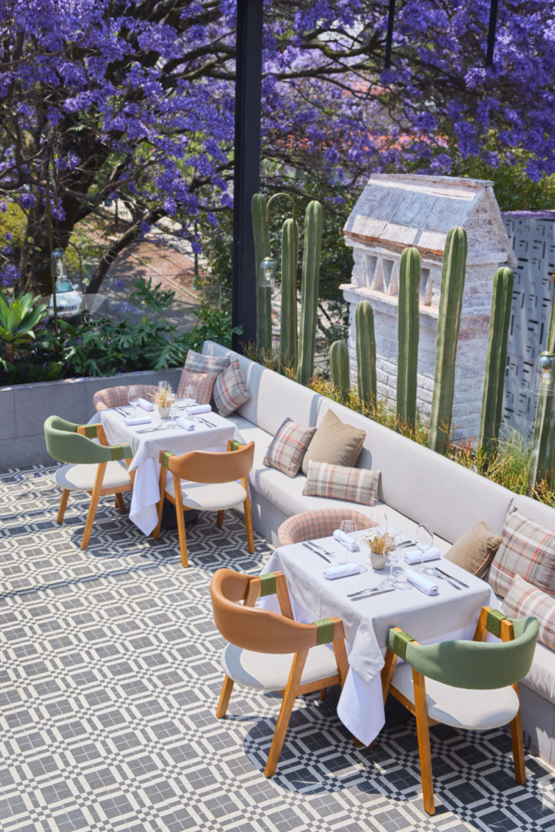 Comerás como en San Sebastián, pero en realidad es el rooftop más bonito de Las Lomas