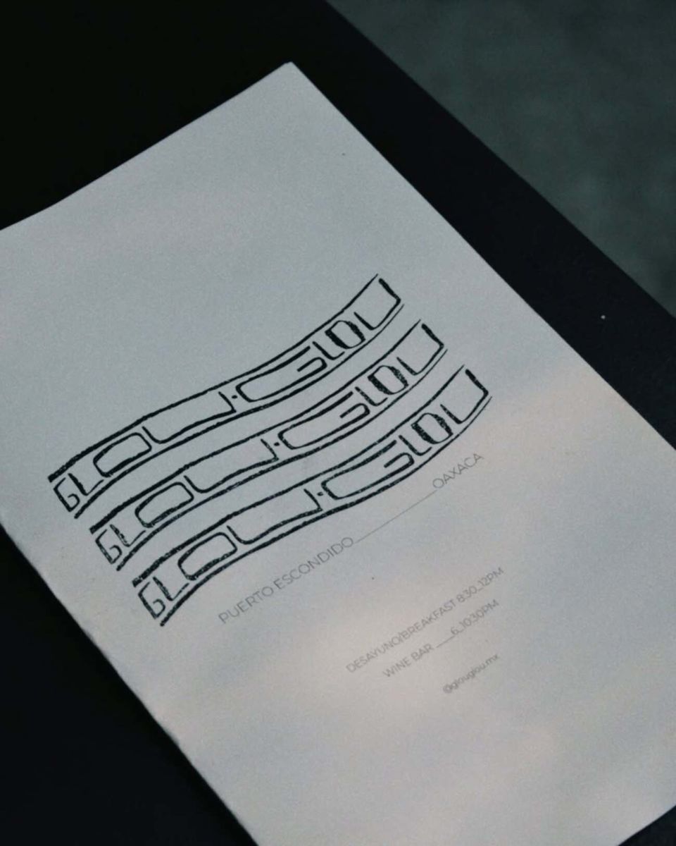 Glou Glou Wine Bar en Puerto Escondido, Oaxaca. 