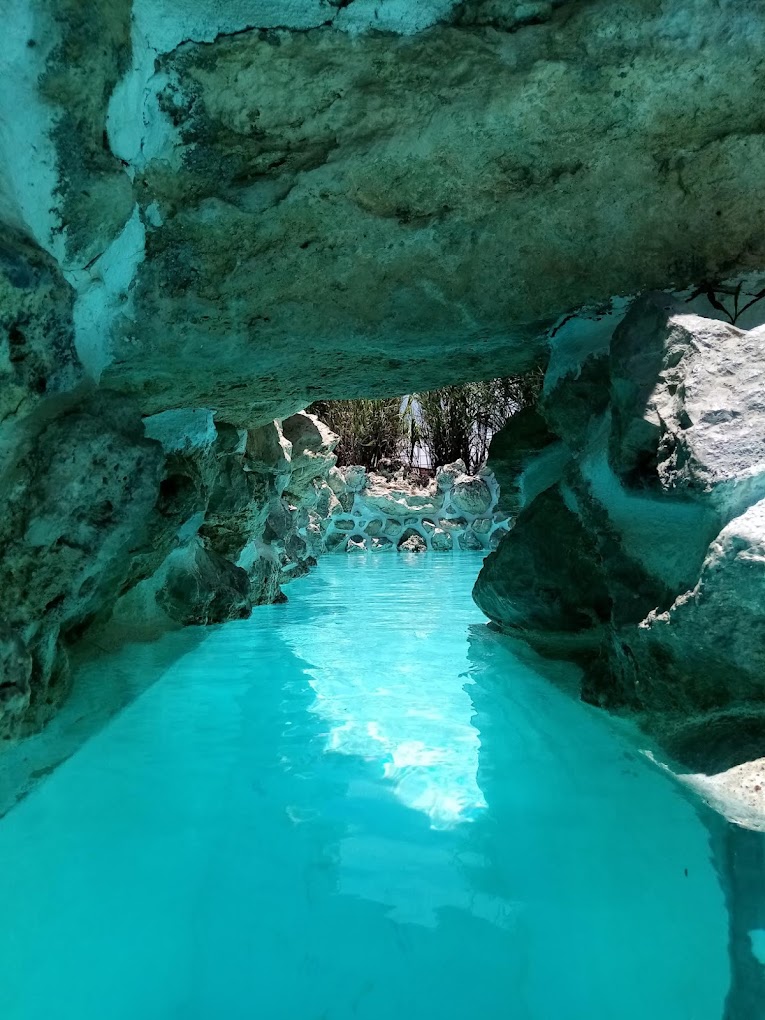 'cenote' en balneario de San Miguel de Allende 