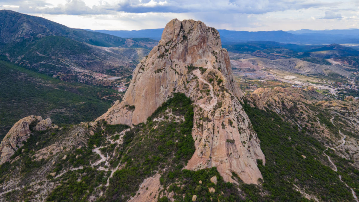 Conoce la 'otra cara' de la Peña de Bernal 