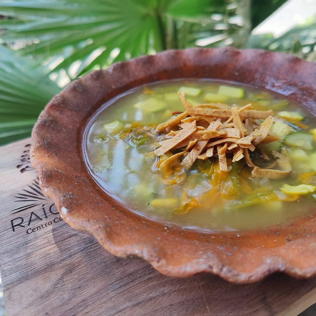 sopa de tortilla del centro cultural raíces
