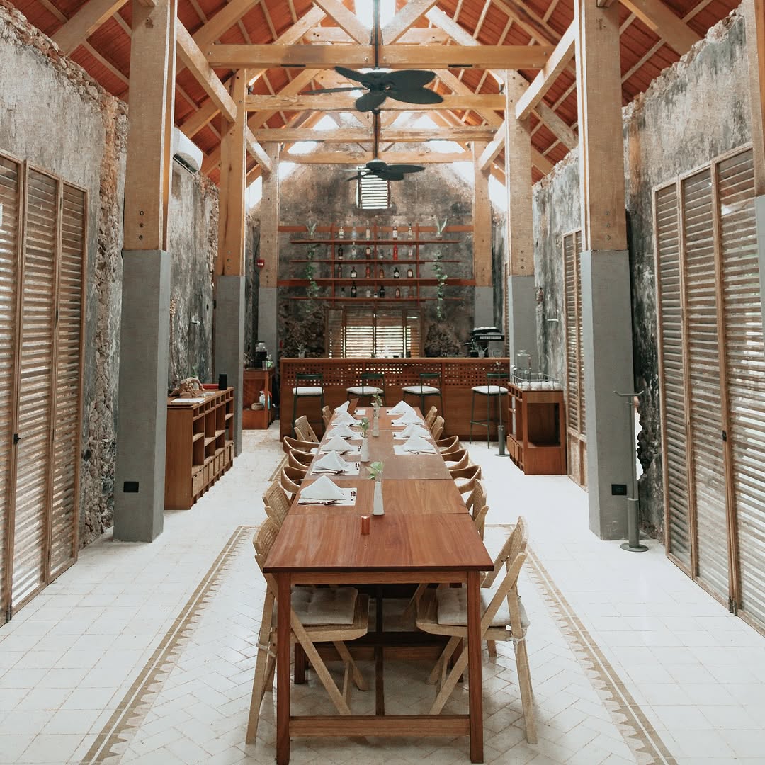 Hacienda Xtojil tiene un restaurante cuyo menú incluye algunos de los platillos más reconocidos de la cocina yucateca