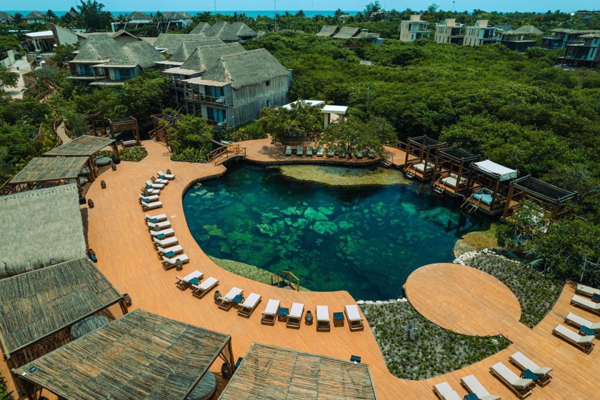 Hotel Shibari Tulum se ubica en medio de la selva maya 
