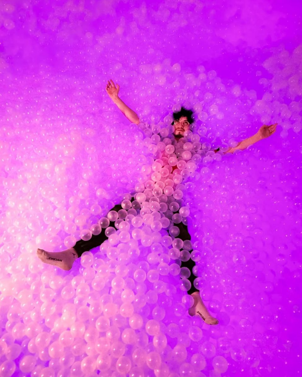 Una heladería con 10 salas interactivas en la colonia Roma