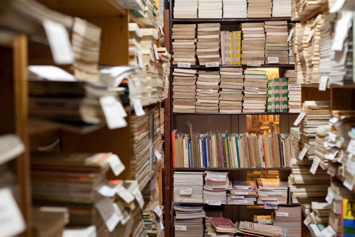 Con ediciones especiales de los años 1800 y 1900.