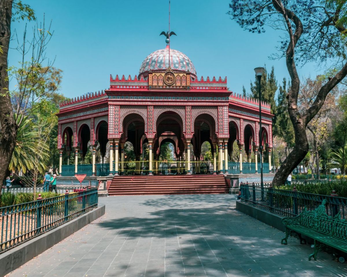 El gran Kiosco Morisco en Santa María la Ribera