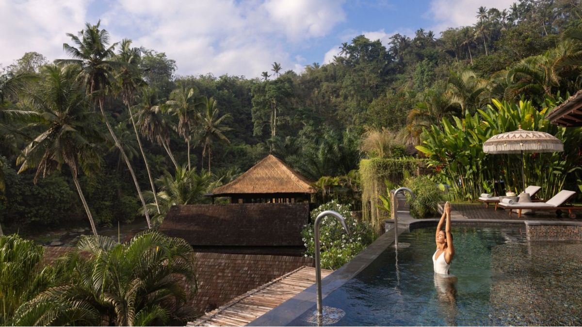 el spa de mandapa ofrece tratamientos inspirados en las tradiciones balinesas