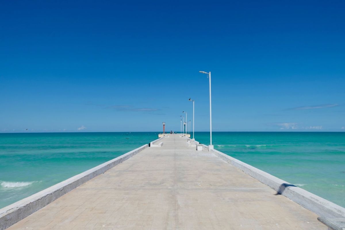 La playa El Cuyo es de las albercas naturales menos exploradas de México 