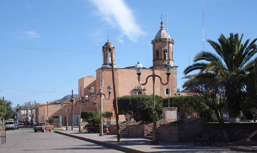 Iglesia de San Pedro Apóstol en el Pueblo Mágico Nombre de Dios