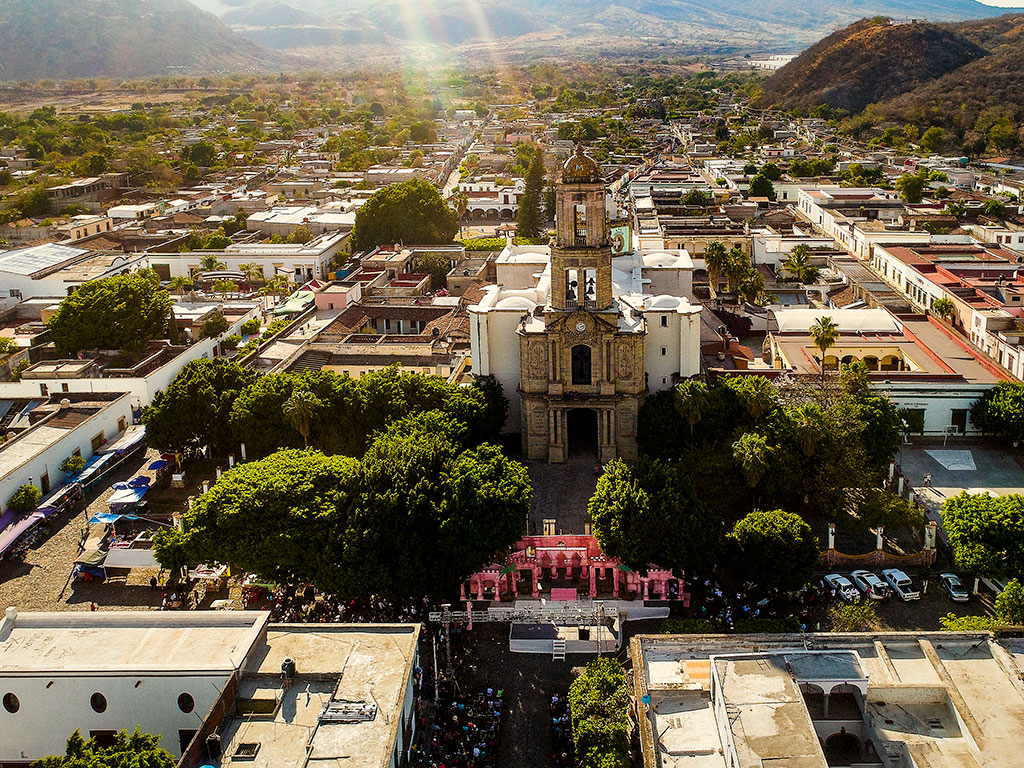 el pueblo de jala, Nayarit, se encuentra a 20 minutos del cráter del volcán