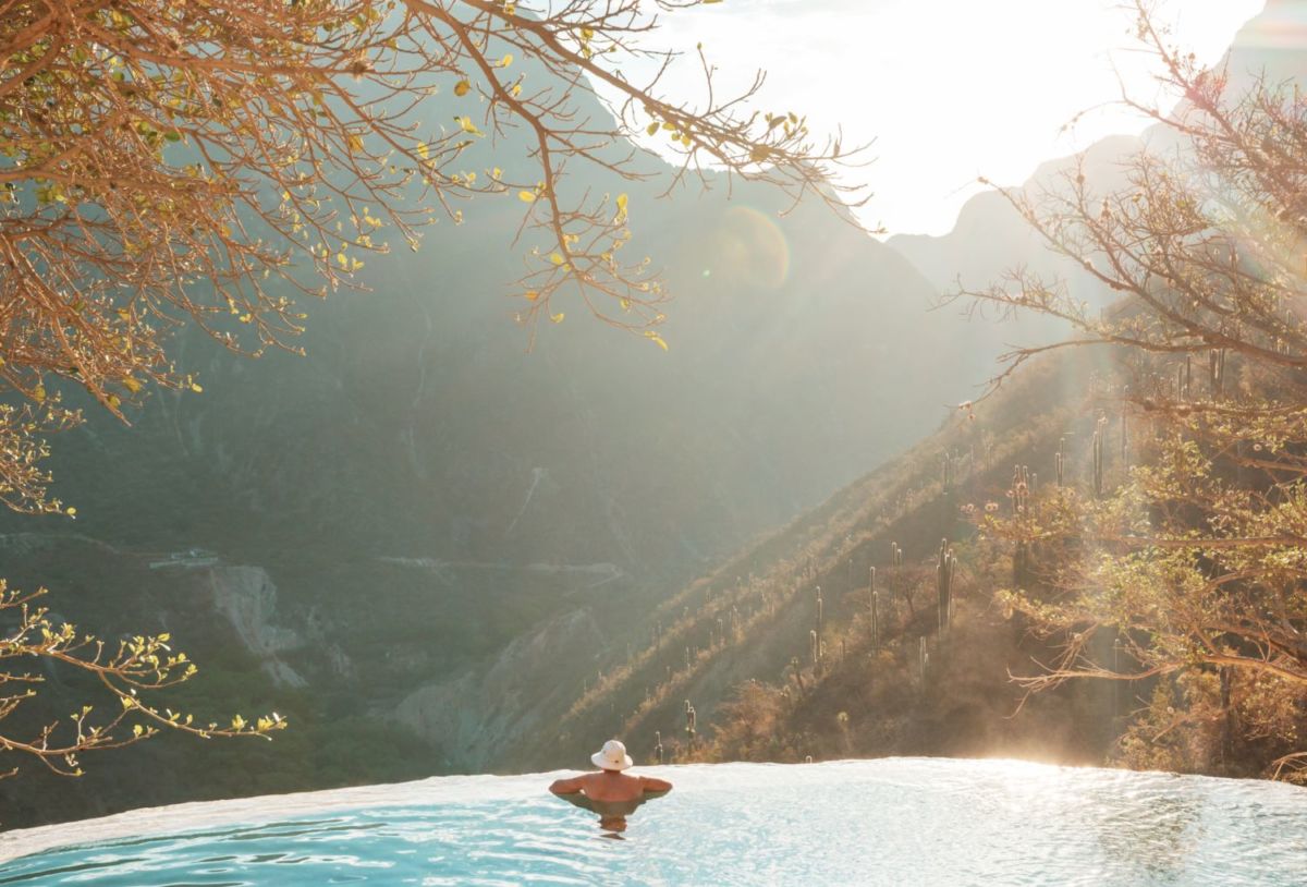 las grutas de tolantongo tienen vistas a la huasteca hidalguense