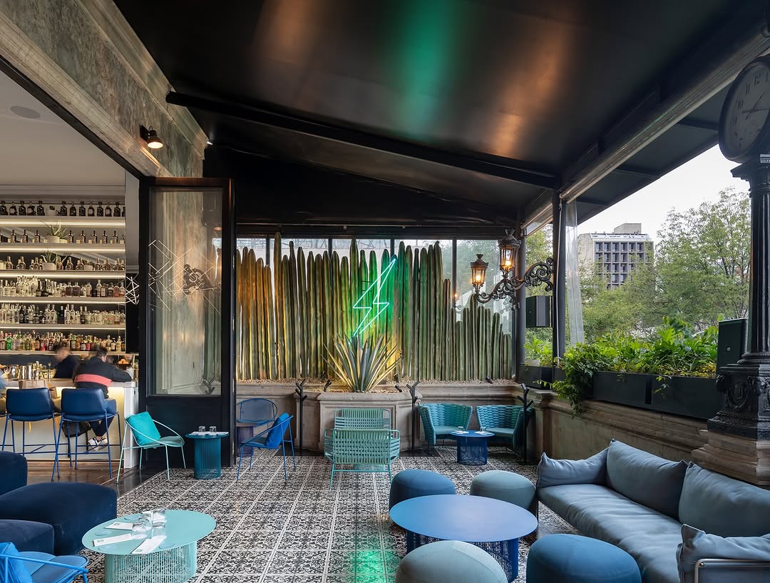 Diseño interior de Rayo Cocktail Bar en la Roma. 