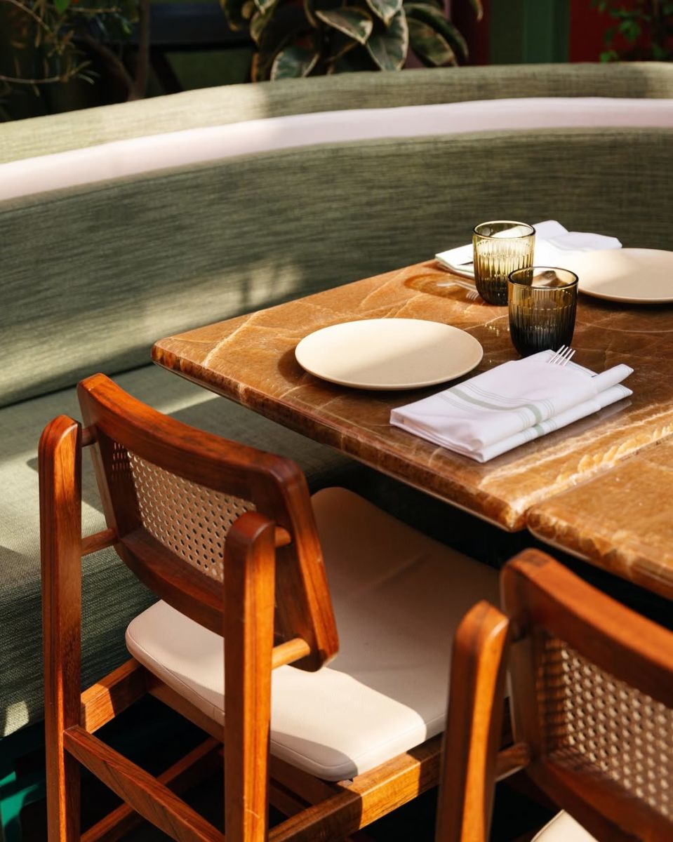 Piazza Pasticcio es un restaurante italiano y tienda de abarrotes en CDMX. 