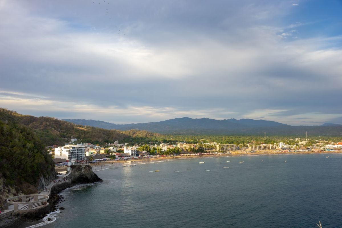Vista panorámica de la Playa San Patricio-Melaque