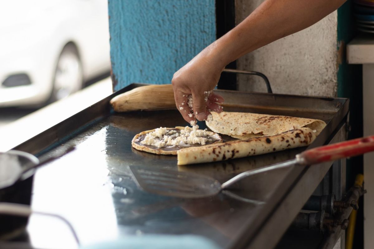 Puesto de quesadillas en CDMX 