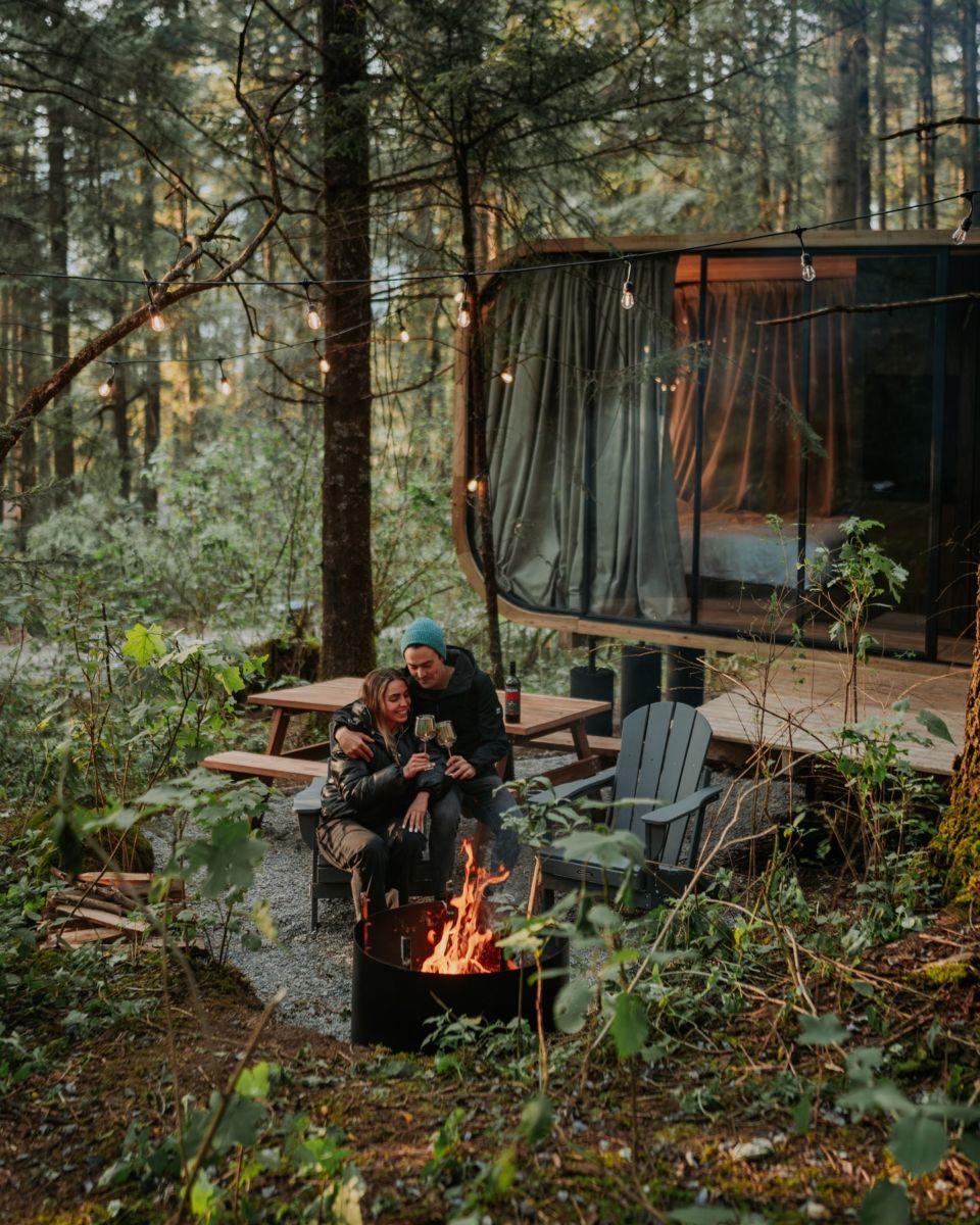 wander alpino es un destino romántico en medio del bosque