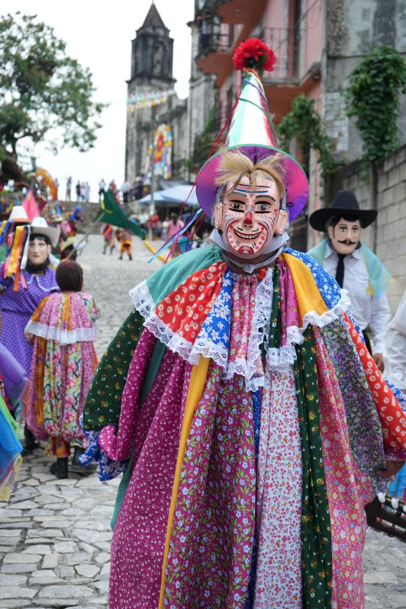 Danzas de los santiagueros en Zozocolco de Hidalgo, Veracruz