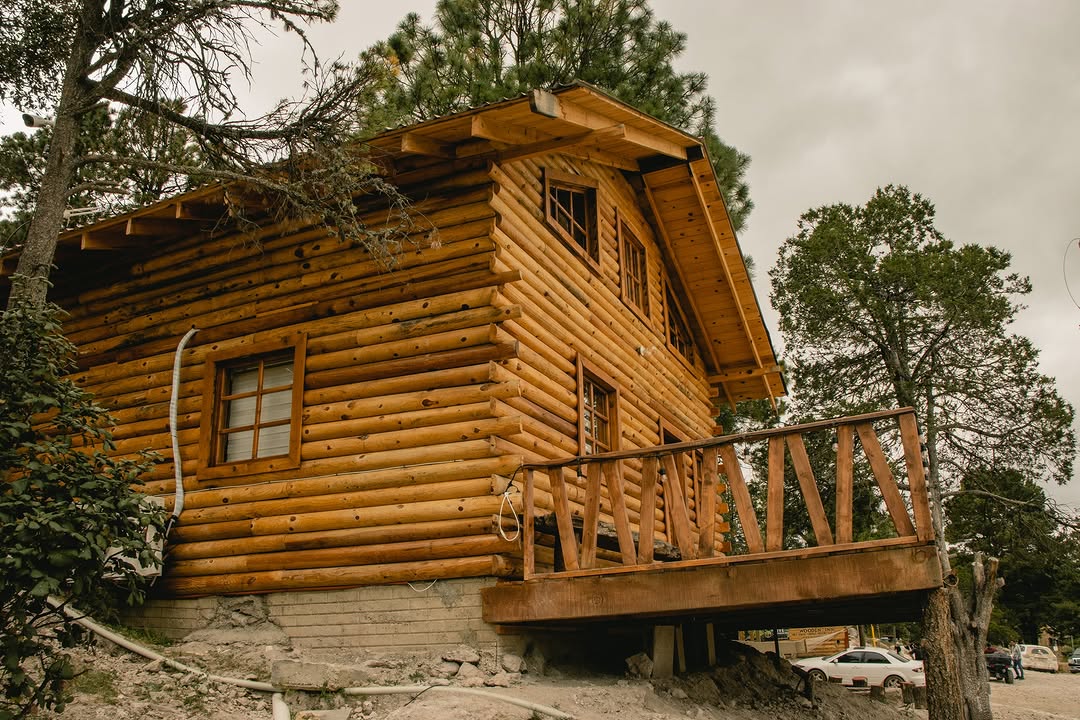 Wooden Inn en Creel cuenta con cabañas tipo casa del árbol